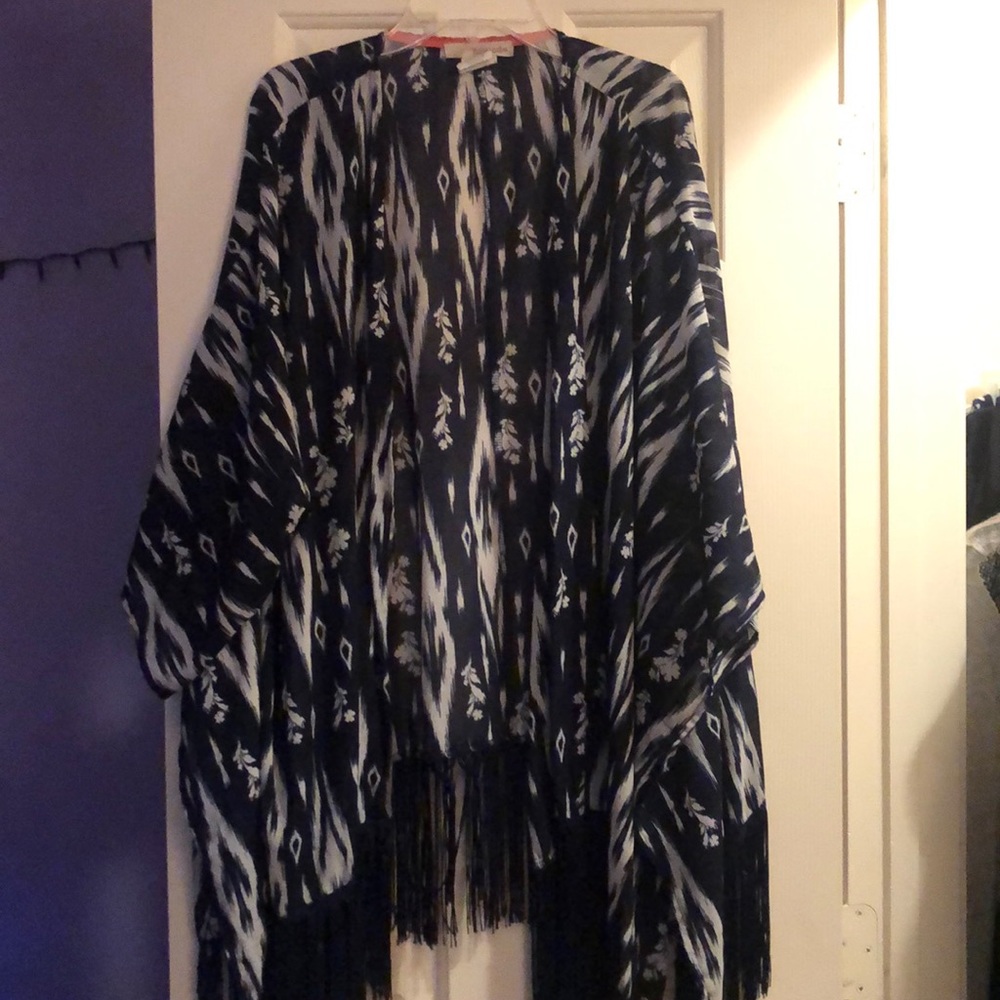 Pretty sheer Cardigan